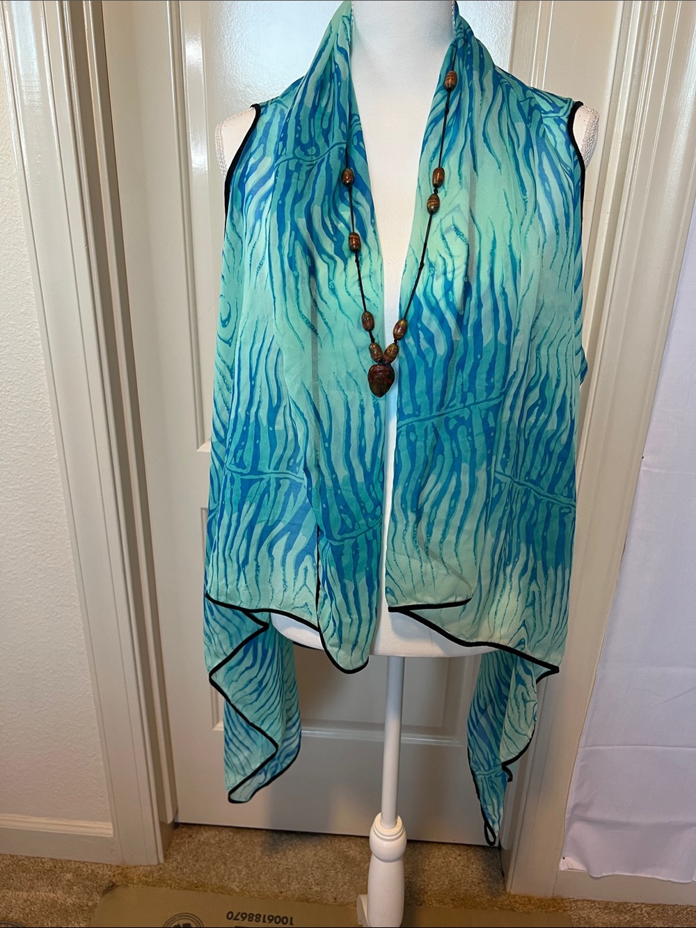 Women's Teal & Aqua Patterned Cape Vest